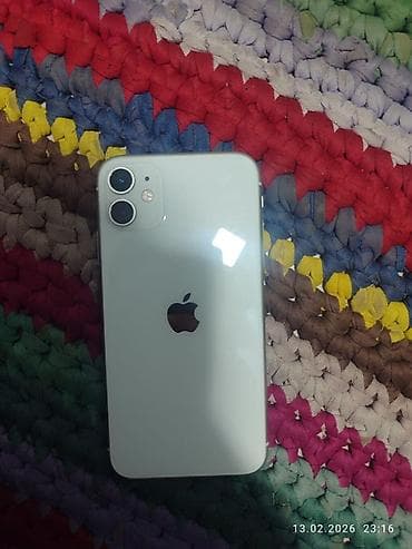 realme c3: IPhone 11, Б/у, 128 ГБ, Белый, 78 % — 3