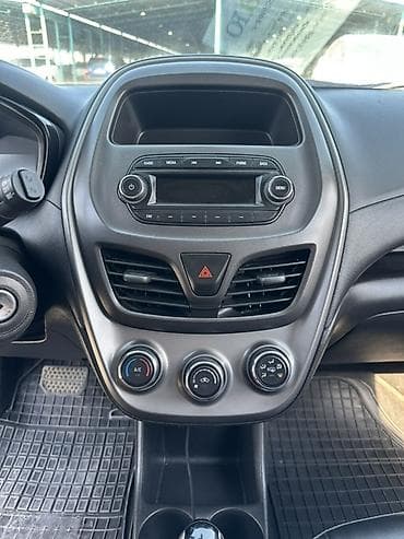 k3 2020: Chevrolet Spark: 2019 г., 1 л, Вариатор, Бензин, Хэтчбэк — 8