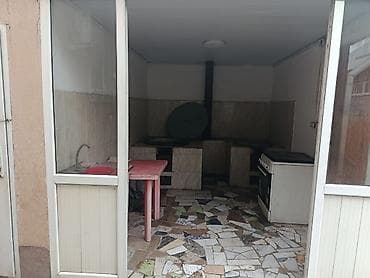 Продаётся частный дом с приусадебным участком и большим навесом для — 2