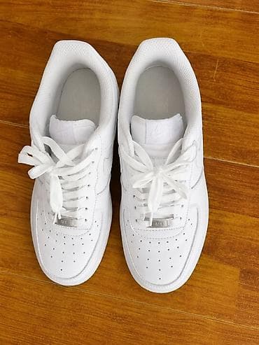 Эркектердин кроссовкасы, 39.5, Nike, Колдонулган, түсү - Ак