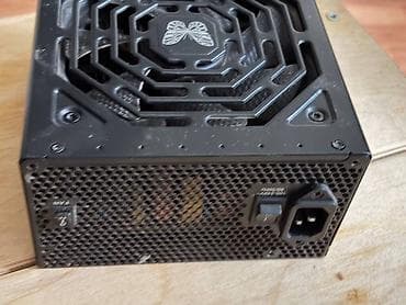 Техника и электроника: Блок SuperFlower LEADEX III 850W Gold

(БЕЗ КАБЕЛЕЙ, ИХ НЕТ) — 2