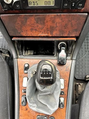 косильщик травы: Mercedes-Benz E-Class: 2000 г., 2 л, Механика, Бензин, Универсал — 6
