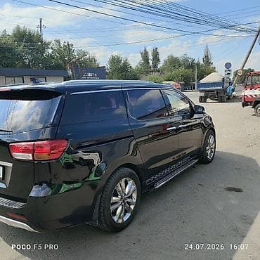 transporter multivan: Kia Carnival: 2015 г., 2.2 л, Автомат, Дизель, Минивэн — 5