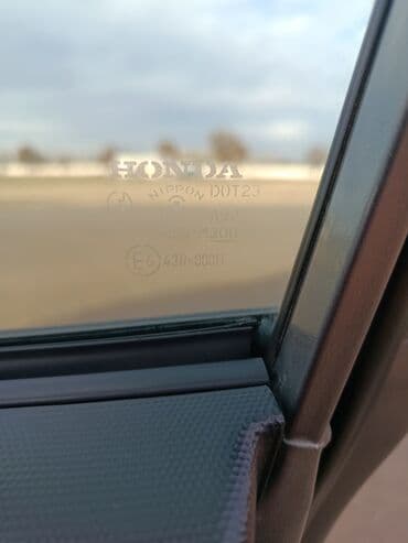 фит авария: Honda Fit: 2003 г., 1.3 л, Автомат, Бензин, Хетчбек — 6