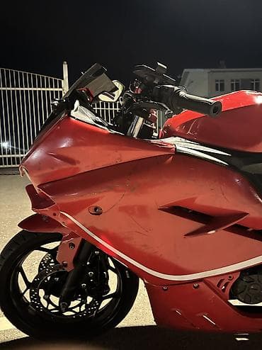 шлем agu: Спортбайк Ducati, 250 куб. см, Бензин, Взрослый, Б/у — 9