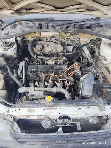 Унаа: Toyota Caldina: 1998 г., 1.5 л, Кол менен иштөөчү, Бензин, Универсал — 5