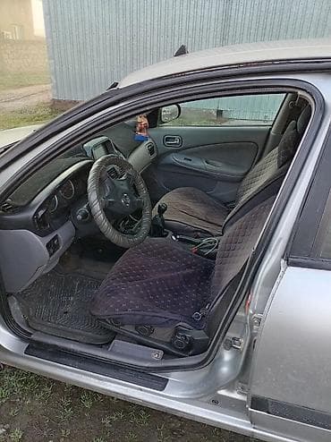 mini itx: Nissan Almera: 2004 г., 1.8 л, Механика, Бензин, Хэтчбэк — 8