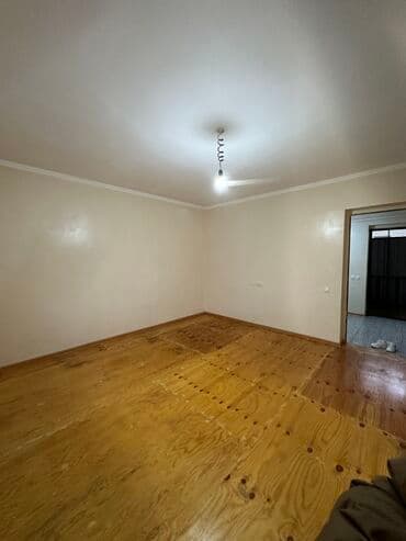 Бөлмөлөр: 1 бөлмө, Менчик ээси, Чогуу жашоосу жок, Эмерексиз — 7