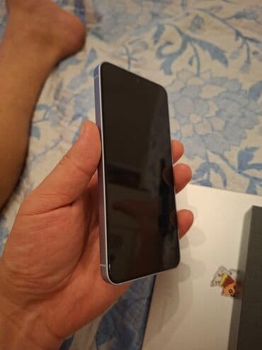 защита экрана: Samsung Galaxy S25, 256 ГБ, цвет - Голубой, 2 SIM — 5