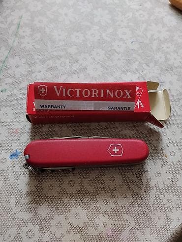 Карманный швейцарский нож Victorinox (классический красный корпус)