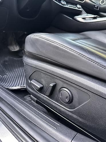 полик на саната: Hyundai Sonata: 2019 г., 2 л, Автомат, Газ, Седан — 8