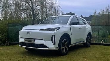 cha: Changan Qiyuan Q05: 2026 г., 0.1 л, Автомат, Электромобиль, Кроссовер — 1