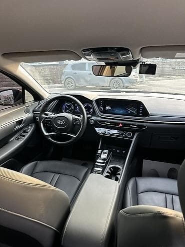 Продажа авто: Hyundai Sonata: 2021 г., 2 л, Автомат, Бензин, Седан — 4