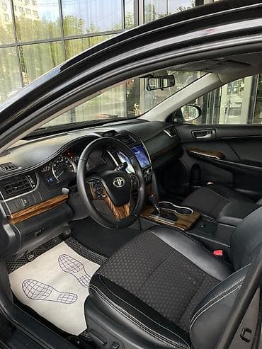 50: Toyota Camry: 2014 г., 2.5 л, Автомат, Бензин, Седан — 4