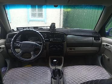 range rover 2019: Volkswagen Vento: 1997 г., 1.8 л, Механика, Бензин, Седан — 5
