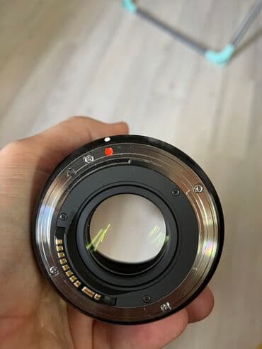 объектив кэнон: Sigma 18-35 f1,8 под Canon. Состояние хорошее. Сколов, трещин — 3