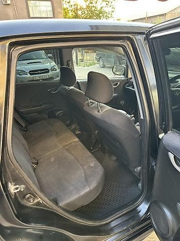 Продажа авто: Honda Fit: 2008 г., 1.3 л, Автомат, Бензин, Хэтчбэк — 8
