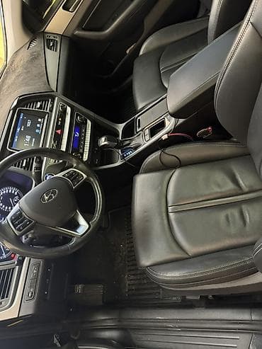 hyundai venue: Hyundai Sonata: 2018 г., 2 л, Автомат, Газ, Седан — 2