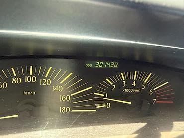 elgrand e51: Toyota Estima: 2003 г., Автомат, Бензин, Минивэн — 10