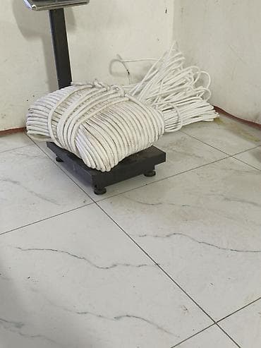 Генераторлор: Белый плетёный шнур/верёвка в бухте. Характеристики: - Материал — 1