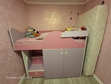 двухъярусная кровать ош: Двухъярусная детская кровать, Б/у, ЛДСП, цвет - Розовый — 4