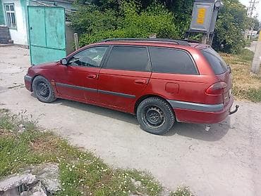 Toyota Avensis: 2002 г., 2 л, Механика, Дизель, Универсал
