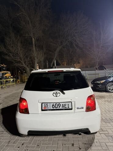 tayota runx: Toyota ist: 2004 г., Автомат, Бензин, Хетчбек — 5