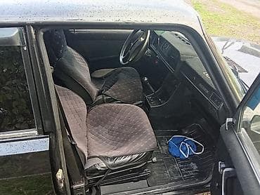 ВАЗ (ЛАДА) 2107: 2010 г., 1.6 л, Механика, Седан