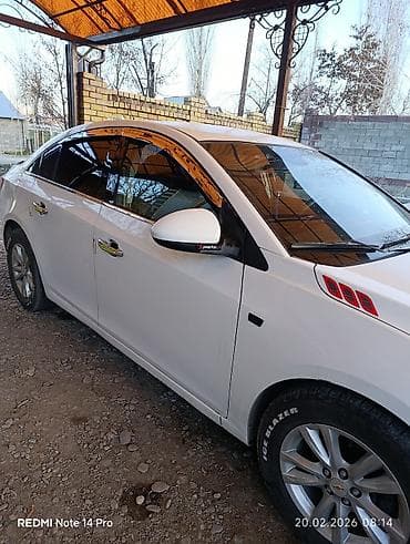 mini ev: Chevrolet Cruze: 2012 г., Механика, Бензин, Седан — 7
