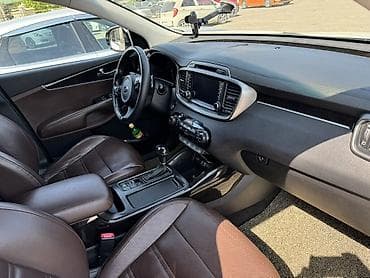 солнце защитник: Kia Sorento: 2016 г., 2 л, Автомат, Дизель, Кроссовер — 5