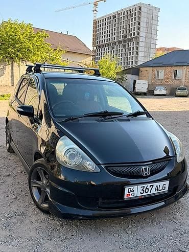lexsus lx 470: Honda Fit: 2004 г., 1.3 л, Автомат, Бензин, Хэтчбэк — 4