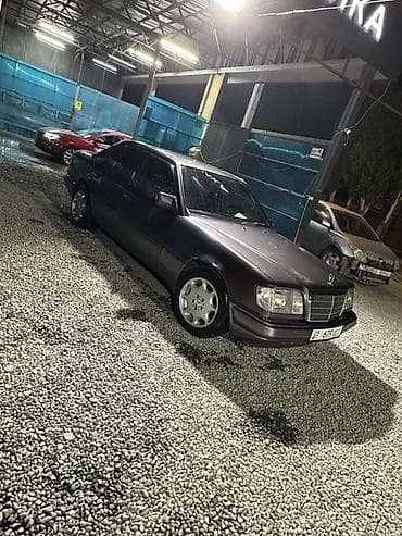 е 190: Mercedes-Benz W124: 1993 г., 2.2 л, Механика, Бензин, Седан — 5