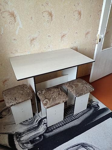 стол куханный: Кухонный стол и стул — 1