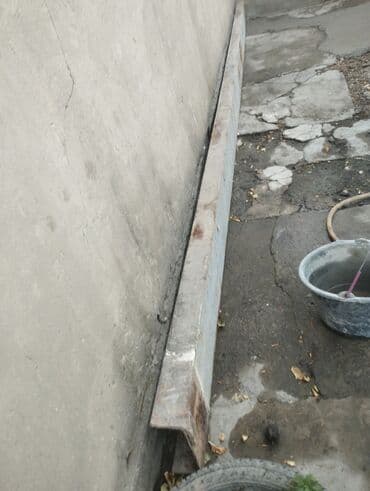 бу офисное кресло: Длина 6м, высота 27см — 3