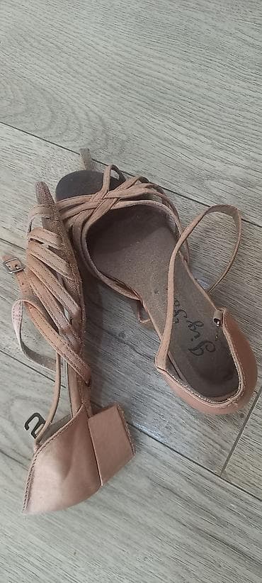 Детская обувь: Детские танцевальные туфли для латины/бальных танцев - Бренд: Jig Foo — 1