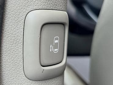 корейские минивэны: Kia Carnival: 2019 г., Автомат, Минивэн — 7