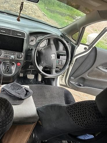 chery tiggo 9: Honda Stream: 2003 г., 1.7 л, Автомат, Бензин, Минивэн — 6
