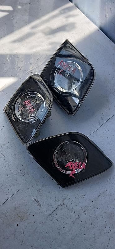 mini jack: Комплект стоп-сигналов Mazda 2003 г., Б/у, Оригинал, Япония — 1