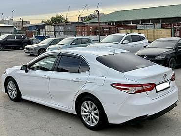 camri 75: Toyota Camry: 2020 г., 2.5 л, Автомат, Бензин, Седан — 5