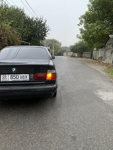 тайота кравын: BMW 5 series: 1991 г., 2.5 л, Механика, Бензин, Седан — 10