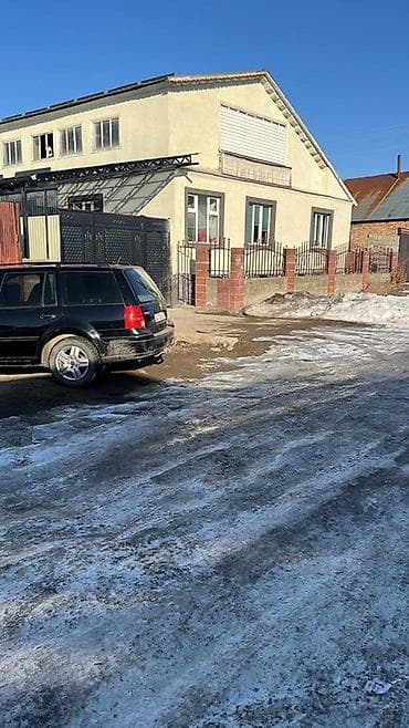 тогуз булак: Срочно в связи с переездом продается благоустроенный 4-х комнатный — 1