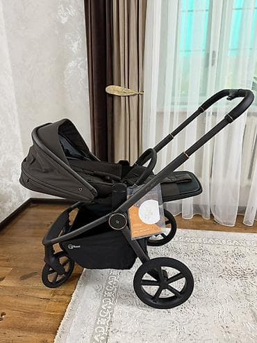 бир: Балдар арабасы, Башка бренд, түсү - Күрөң, Жаңы — 1