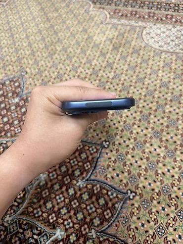phone 12: IPhone 17 Pro Max, Синий, Кабель, 100 % — 6