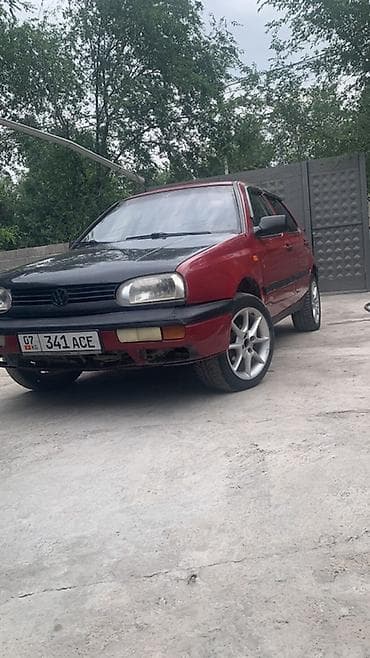 Volkswagen Golf: 1994 г., 1.8 л, Кол менен иштөөчү, Бензин, Хетчбек lalafo.kg да Volkswagen Golf: 1994 г., 1.8 л, Кол менен иштөөчү, Бензин, Хетчбек