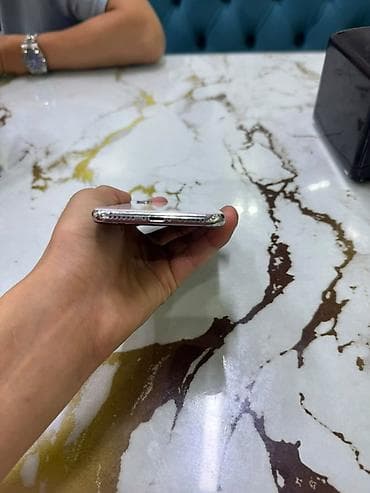 11 iphone pro max: IPhone X, 64 ГБ, серебристый - Экран OLED Super Retina с вырезом под — 6