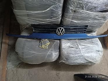 Детали салона: Решетка радиатора Volkswagen Б/у, Оригинал — 1