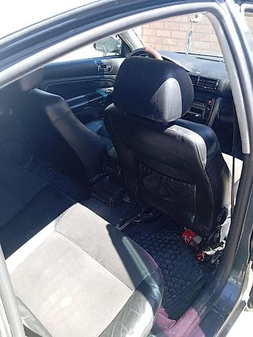 2 9 тди: Volkswagen Passat: 1999 г., 2.5 л, Кол менен иштөөчү, Дизель, Седан — 7