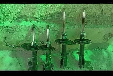 Фильтры: Передний и задний амортизатор Камри 30.35.40.45.50.55 оригинал — 1