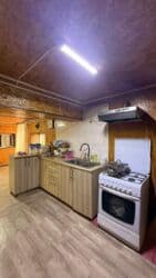 Үйдү ижарага алам: 220 кв. м, 5 бөлмө, Кондиционер, Унаа токтотуучу жай, Жертөлө, ороо — 11