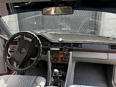 e500 124: Mercedes-Benz W124: 1989 г., 2 л, Механика, Дизель, Седан — 6